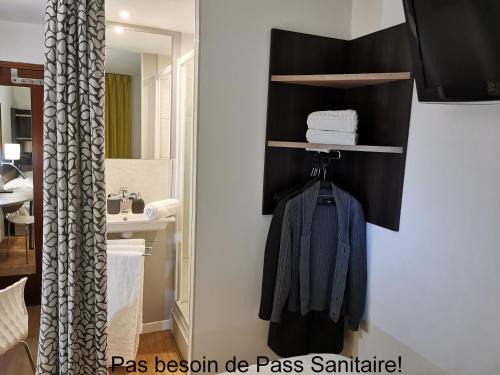 Porte Des Alpes - Mi Plaine - Manissieux Hotel | A&H PRIVILÈGE Lyon Est - Saint Priest Eurexpo