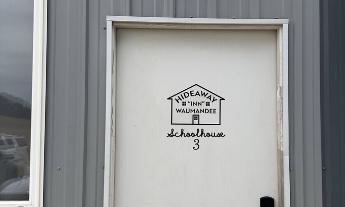 Cochrane Cabin | A "Hideaway" from the hectic everyday life in the heart of Buffalo County.