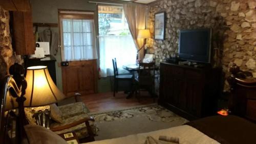 Northern Heights Bed & Breakfast | A La Folly too The Old Workshop