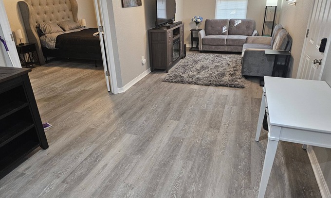 Uniontown House | A Little slice of heaven right off interstate i40 and i540 super quiet