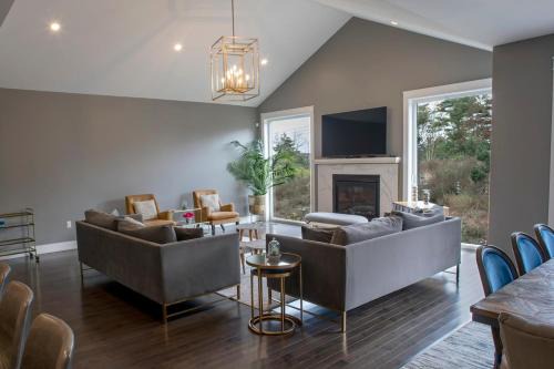 Bedford Villa | A luxurious 6 Bedfroom Family-Friendly House