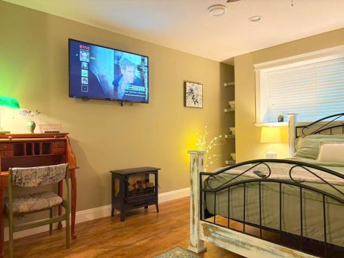 Regional District of Nanaimo House | A perfect getaway by the sea in North Nanaimo