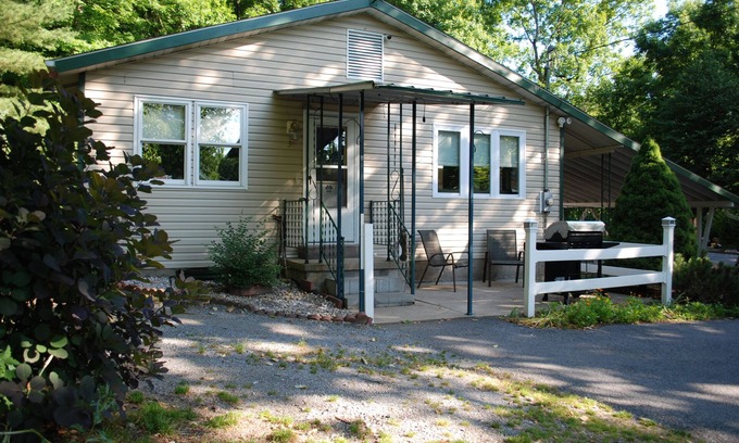 Benezette Cottage | A Private Retreat in the Heart of Benezette