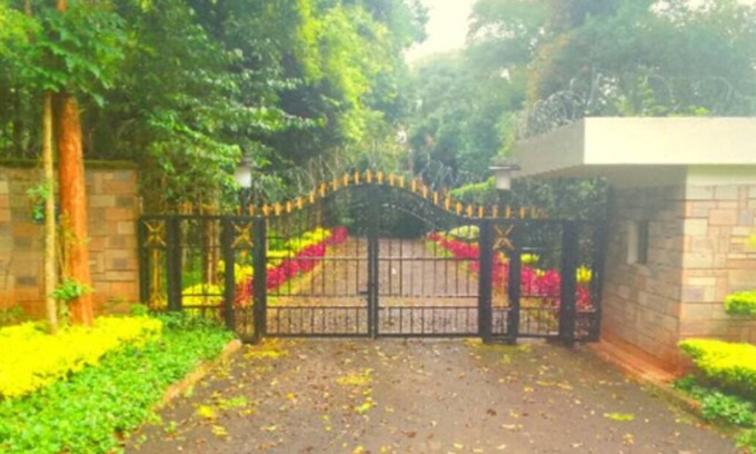 Karen Cottage | A Quiet Place On The Wild Side. nYou may get to even see the resident leopard.