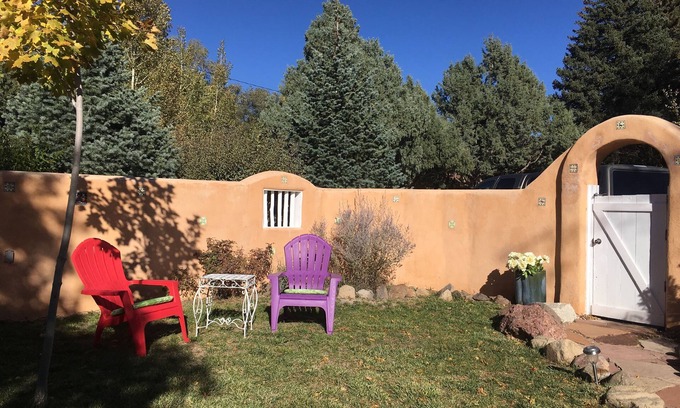 Taos Cottage | A Serene Spot in Downtown Taos!