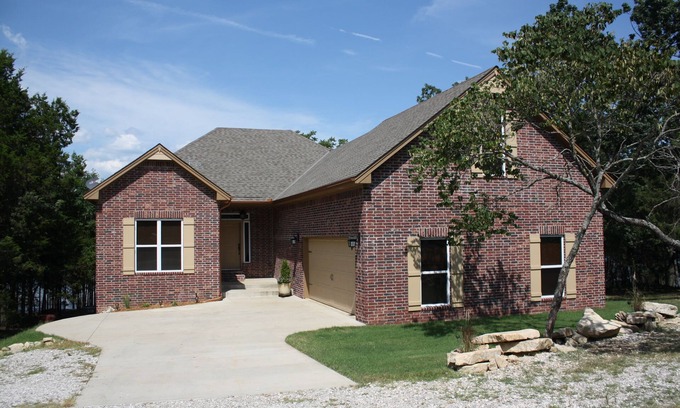 Lost Bridge Village House | “A Shore Thing “ A Gorgeous Lakefront Home Steps Away From Beaver Lake