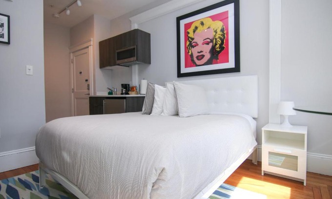 Griggs Park Apartment | A Stylish Stay w/a Queen Bed, Heated Floors. #29