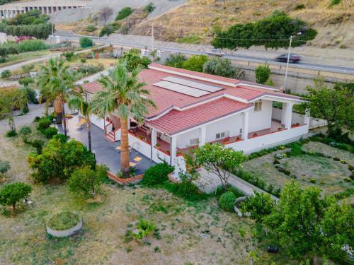 Bova Marina House | A un passo dal mare
