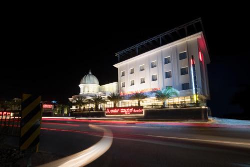 Hassan Hotel | AARYA MANSION V One Hotel