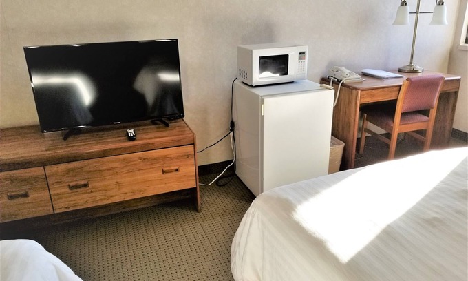 Abbotsford Hotel | Abby Inn