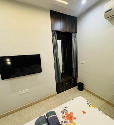 Kota House | Abhi&Kus