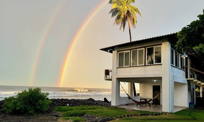 Playa San Blas House | Absolute Ocean Front Studio Loft. In the heart of Surf City