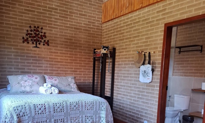 Divino de Sao Lourenco Cabin | Accommodation at the Casa do Chapéu Caparaó - Lua Cabin - Penha Heritage