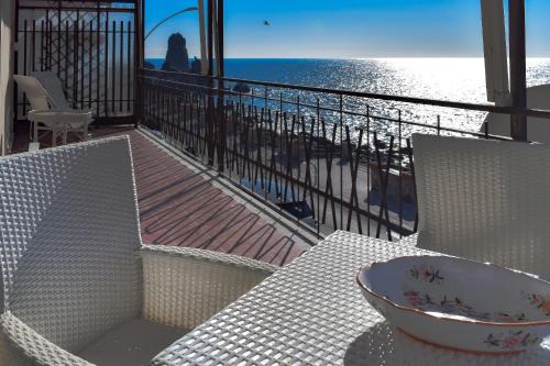 Aci Trezza Apartment | Acitrezza View