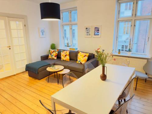 Aalborg Midtby Apartment | aday - Central Charming 2 bedrooms Apartment
