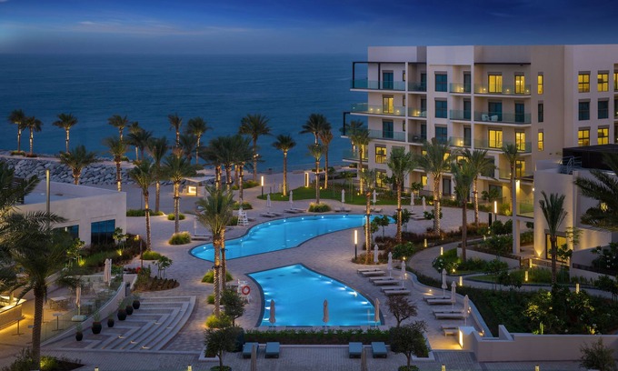 Sharm Hotel | Address Beach Resort Fujairah
