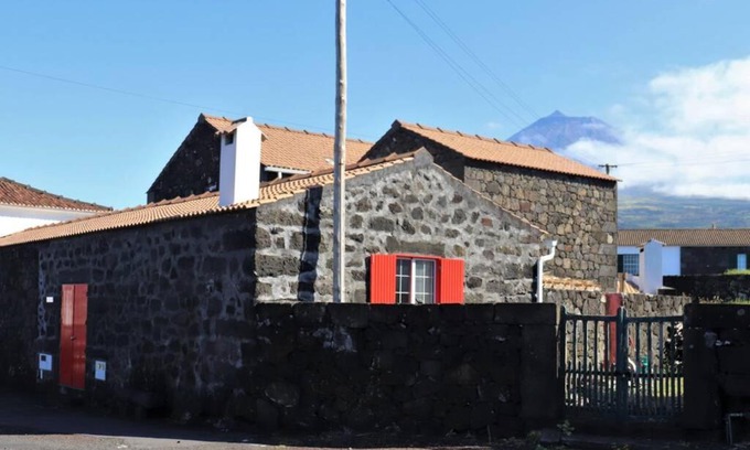 Sao Roque do Pico House | Adega do Xelica - Holiday Cottage