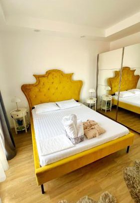 Sector 3 Apartment | Adina Cosmopolis