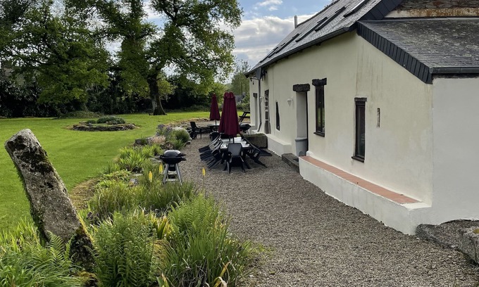 Saint-Nicolas-du-Pelem House | Adjoining houses with heated pool, WIFI, kid friendly