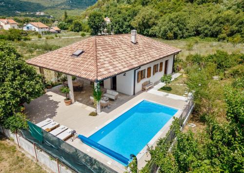 Zelenika Villa | Adorable family villa with swimming pool and olive garden
