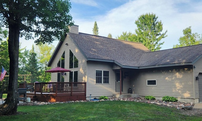 Weyerhaeuser House | Adventure in the Blue Hills! Great for Hiking, ATV's n snowmobiling & hunting