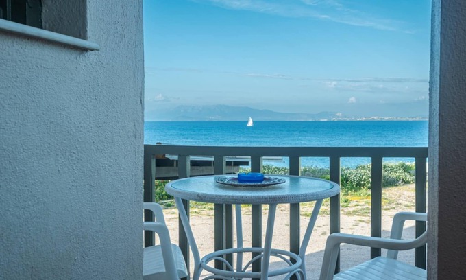 Karfas House | Aegean Bliss Residences Karfas