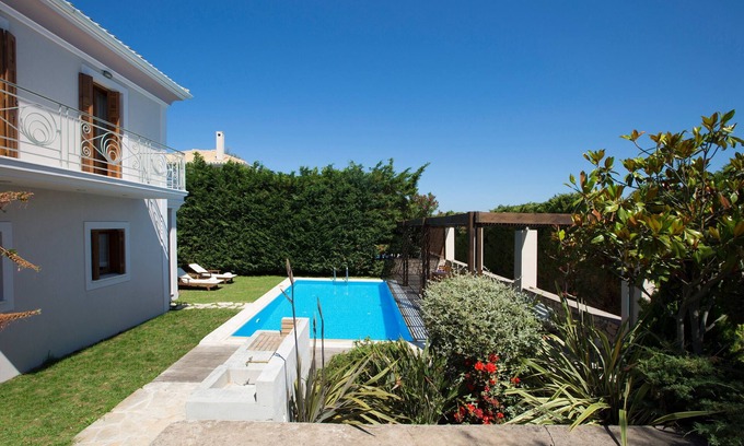 Agios Ioannis Villa | Aeriko-Varko Beachfront Villa with Stunning View and Private Pool