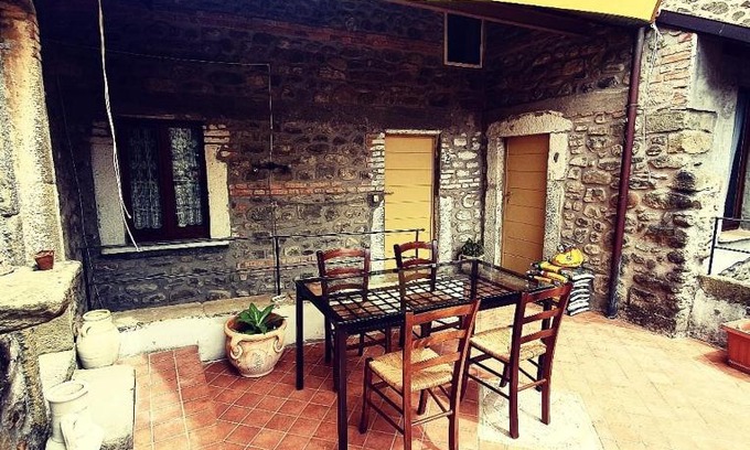 Villafranca in Lunigiana House | Affittacamere Dodo - Borgo di Filetto