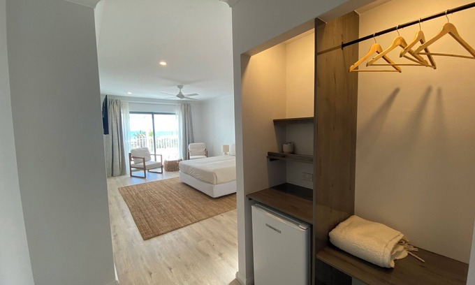 Tarcoola Beach Hotel | African Reef Beach Resort