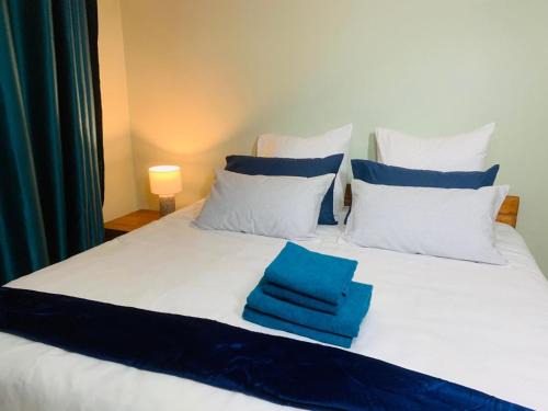 Parkwood House | Afrikawisa at Rosebank