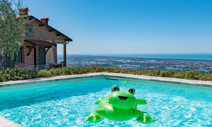 Corsanico House | Agave by Interhome