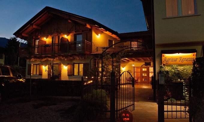 Tassullo Bed & Breakfast | Agritur Renetta