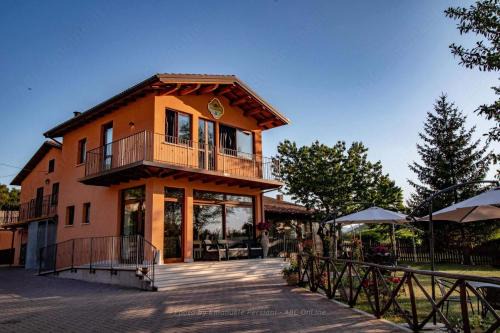 Serravalle House | Agriturismo Baldassari