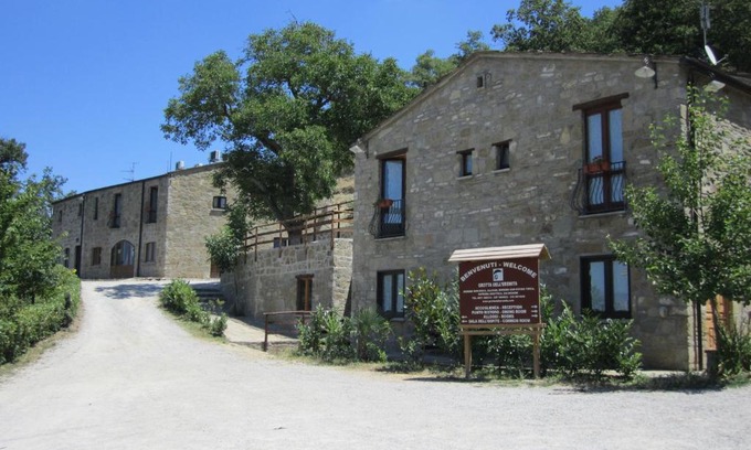 Castelmezzano House | Agriturismo Grotta Dell'Eremita