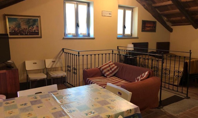 Poirino House | Agriturismo la Longa