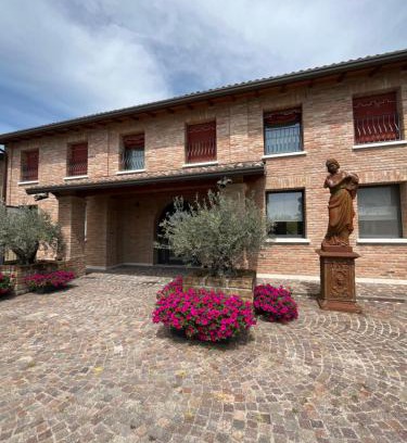 San Nicolo di Argenta House | Agriturismo La Sapienza