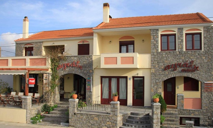 Limnos Hotel | Aigiali Rooms