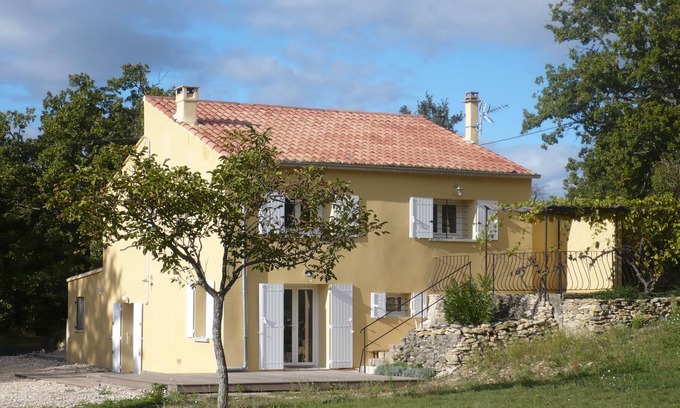 Malaucene Cottage | Air-conditioned gîte with SPA, Little corner of paradise at the foot of Mont Ventoux