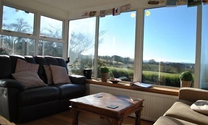 Crossmichael Bed & Breakfast | Airds Farm Guest House
