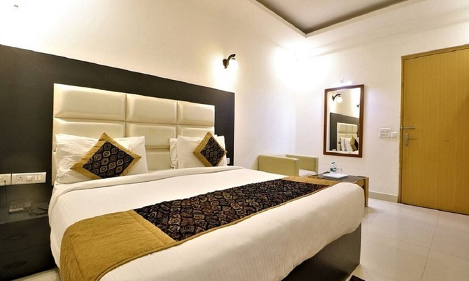 Mahipalpur Hotel | Airport Hotel J P Palace