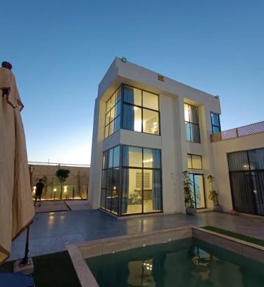 Al Jizah House | Airport house
