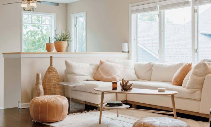 Northeast Minneapolis House | Airy, Bright Boho Digs/King bed, best sleep