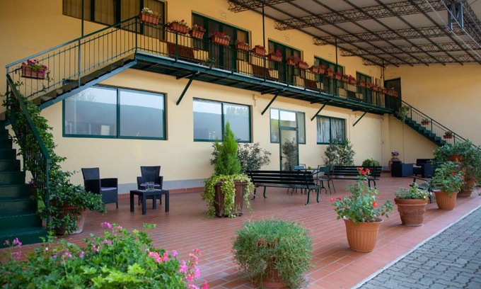 Levane Bed & Breakfast | Al Frantoio Maddii Levane bed and breakfast