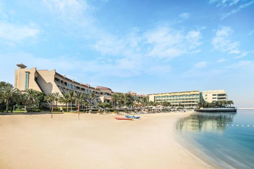 Al Raha Beach Hotel | Al Raha Beach Resort & Spa