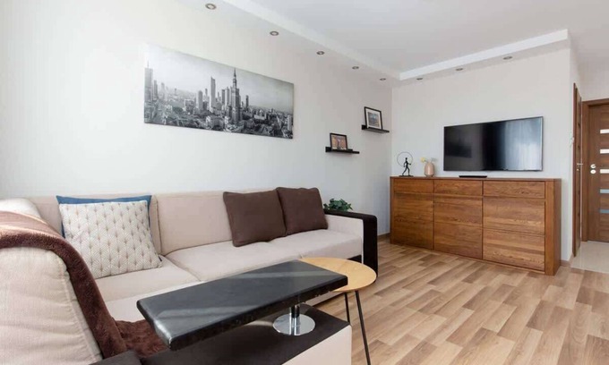 Saska Kepa Apartment | Al. Stanów Zjednoczonych 26 | Parking | Near PGE