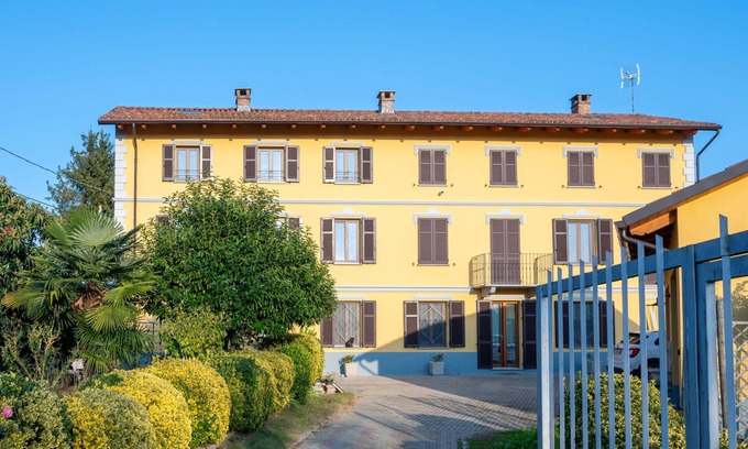 Rocca D'Arazzo Apartment | Al Torrione by Interhome
