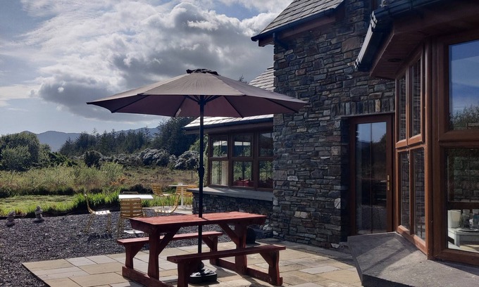 Sneem House | Alaind Lodges