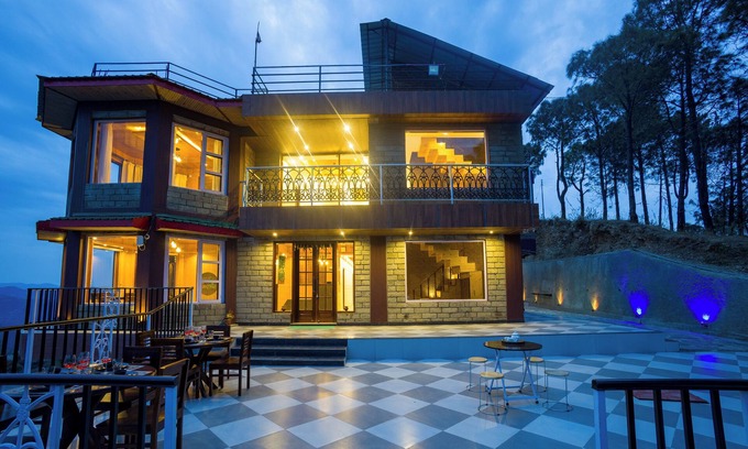 Shimla Villa | Alaya Stays Pine Shadow Fuchsia