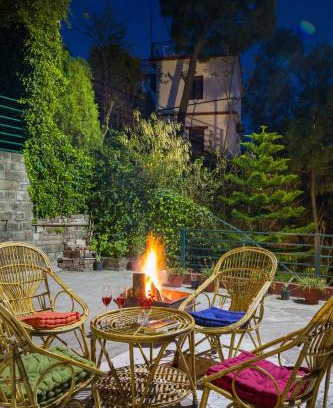 Kasauli Villa | Alaya Stays Pine View Cottage - 3 BHK Himalayan Retreat with Scenic Views