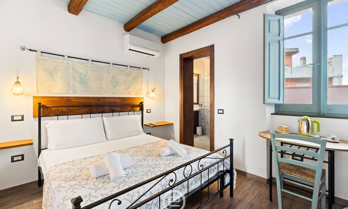 Oristano Historic Centre House | Albachiara - Room 3 Oristano